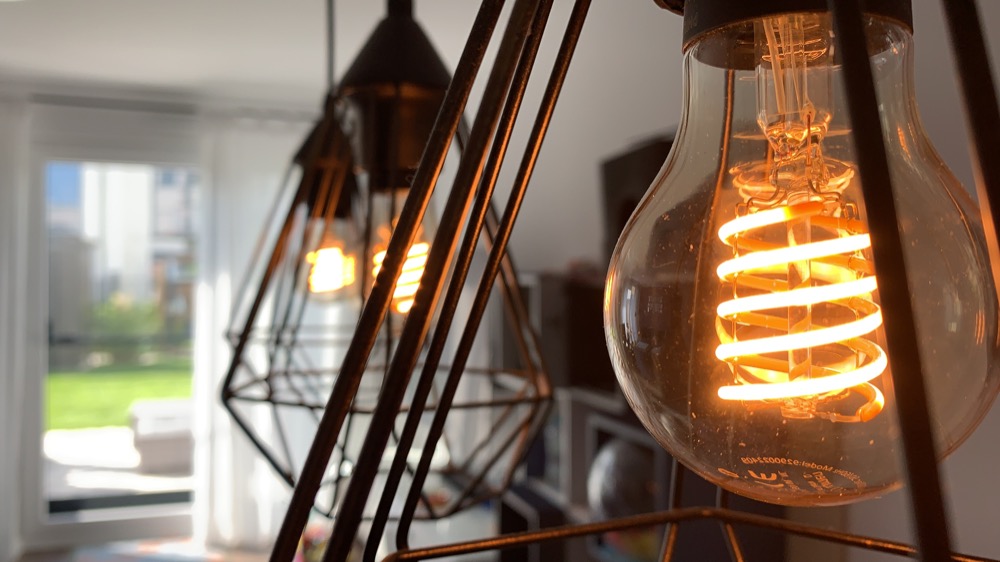Hueblog: First look: new Philips Hue White Filament lamps