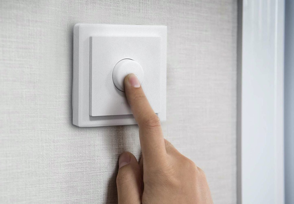 Hueblog: Rhodesy sells light switch adapters for the Hue Smart Button