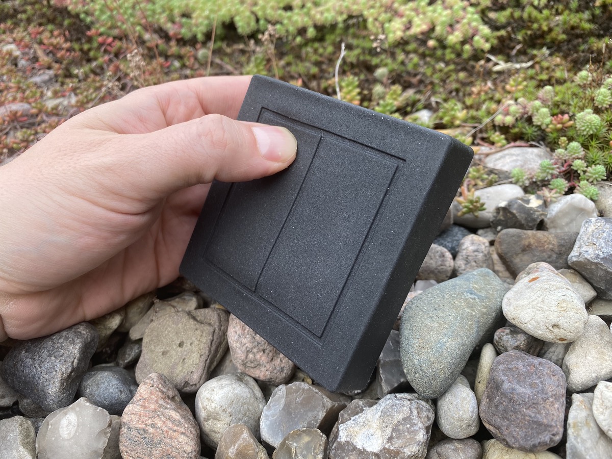 Hueblog: First impression of the new Friends of Hue Outdoor Switch