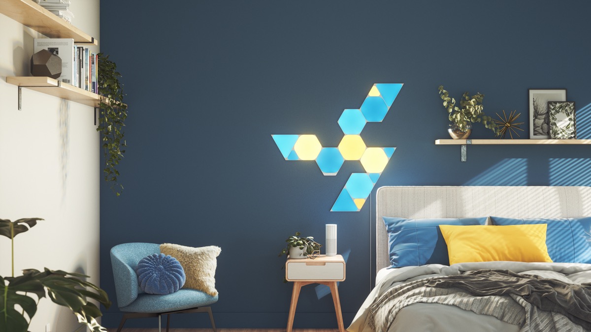 Hueblog: Smart lighting: Nanoleaf Shapes Hexagons are getting triangular siblings