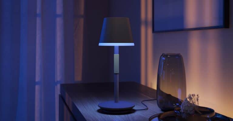 Hueblog: Philips Hue Go: The new portable table lamp in detail