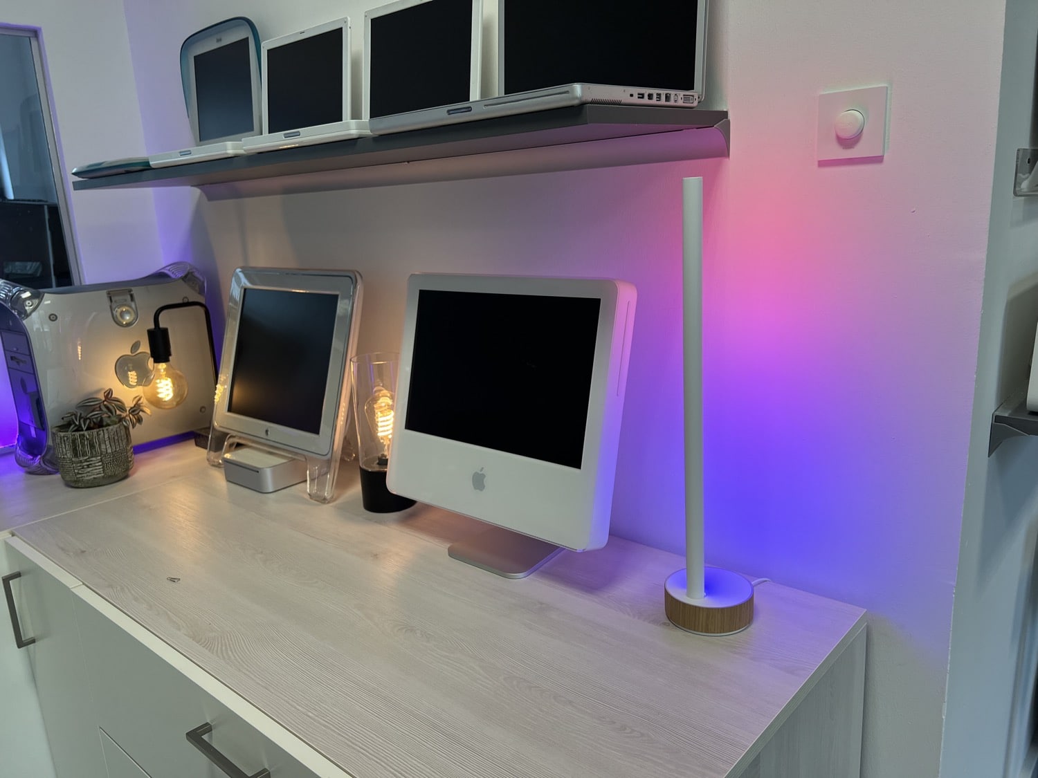 Hueblog: The new Philips Hue Gradient Signe: Small change with big effect