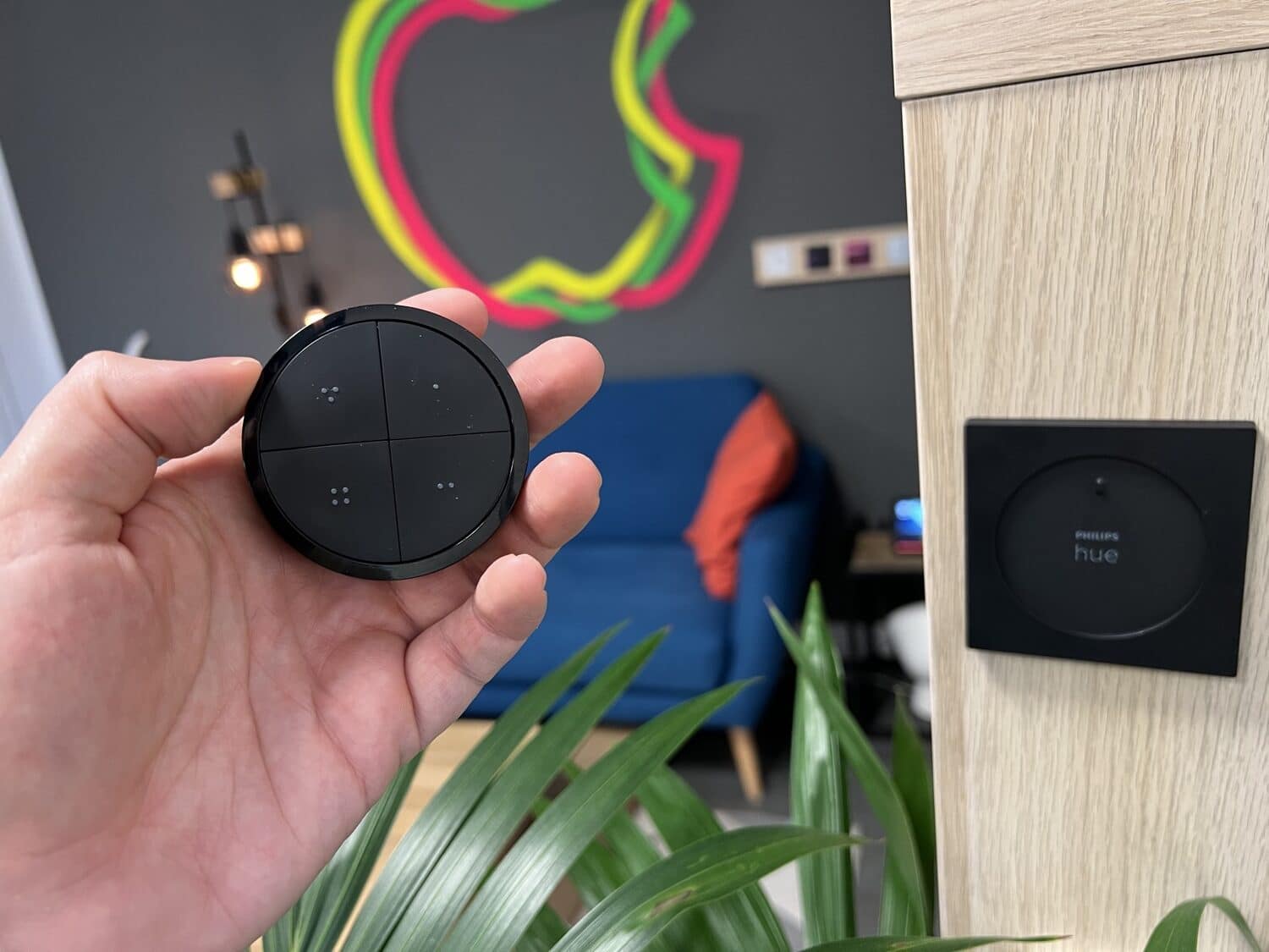 Hueblog: Hue Tap Dial switch: The issue with the alternative mount
