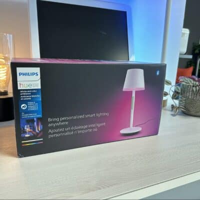 Philips Hue Go Portable Table Lamp - Apple