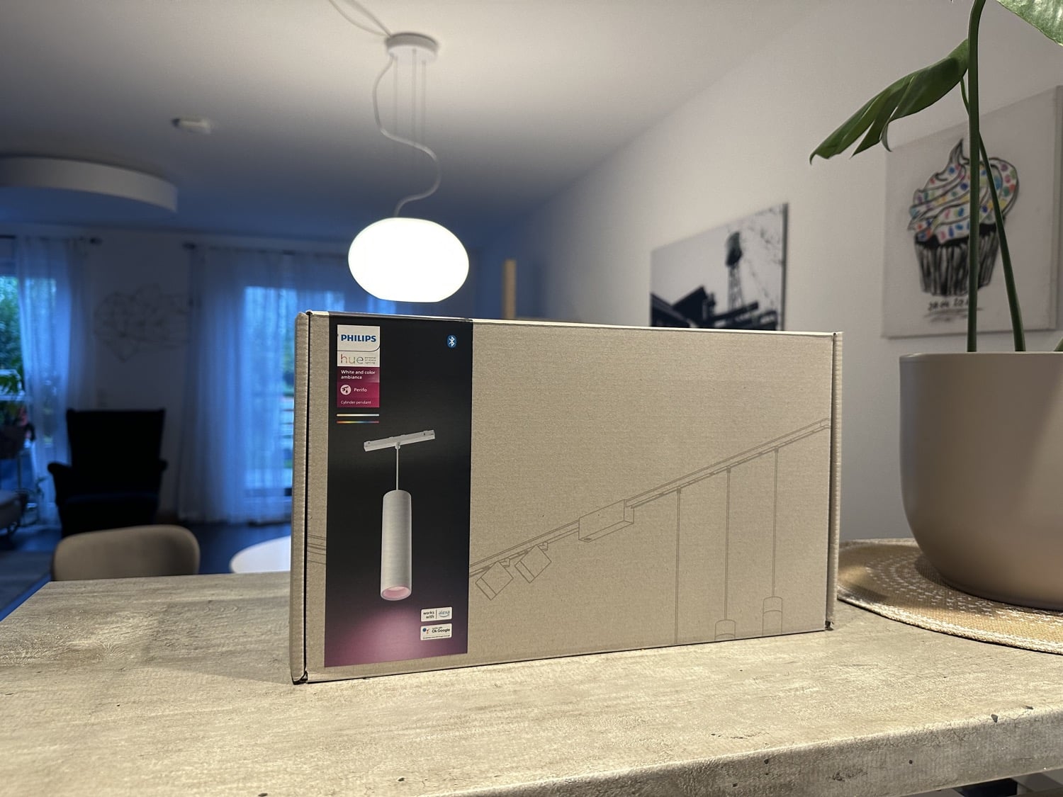 Hueblog: Philips Hue Perifo pendant light for the track system in detail