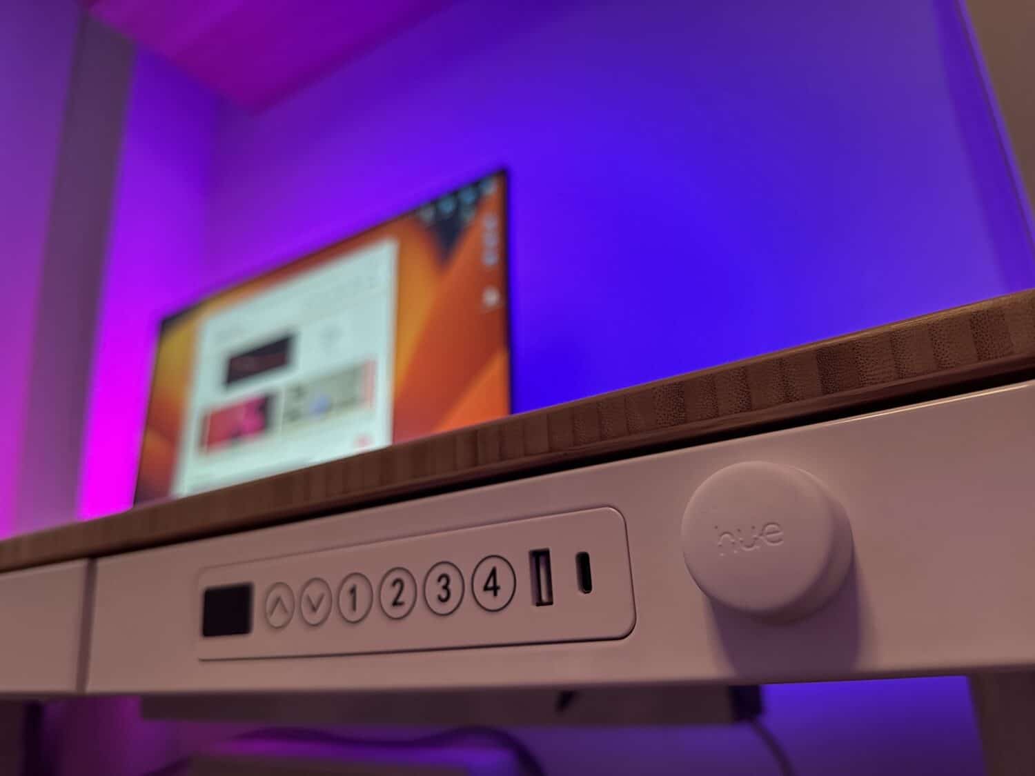Hueblog: Show your Hue: Monitor lighting also without sync effect