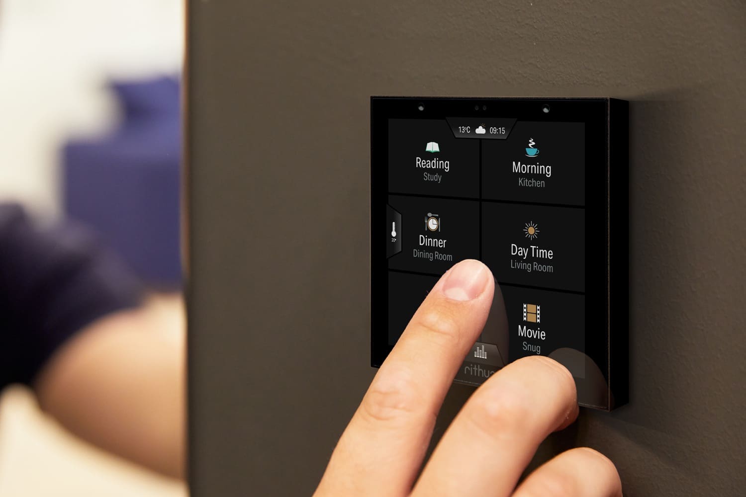 Hueblog: Rithum Switch: Smart Home Panel with even more function
